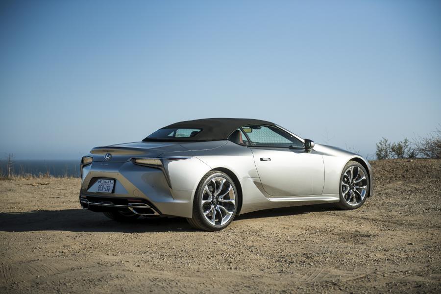  Lexus LC500 Convertible 2020 года  (NA) (фото 24 из 42)